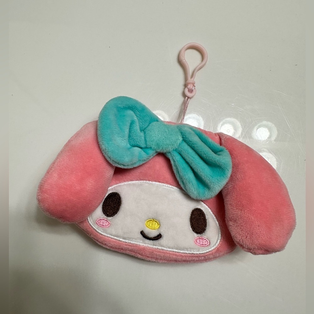 My melody keychain pouch
